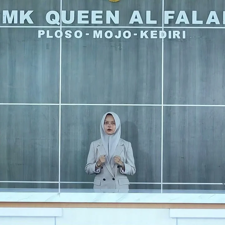 Thumbnail Public Speaking Zahra Faiqotun Nashir