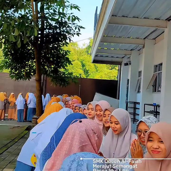 Silaturahmi Pasca-Idulfitri | SMK Queen Al-Falah Kediri