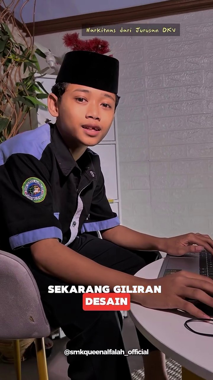 Semangat Hari Kebangkitan Nasional dari Jurusan Keahlian | SMK Queen Al-Falah Kediri