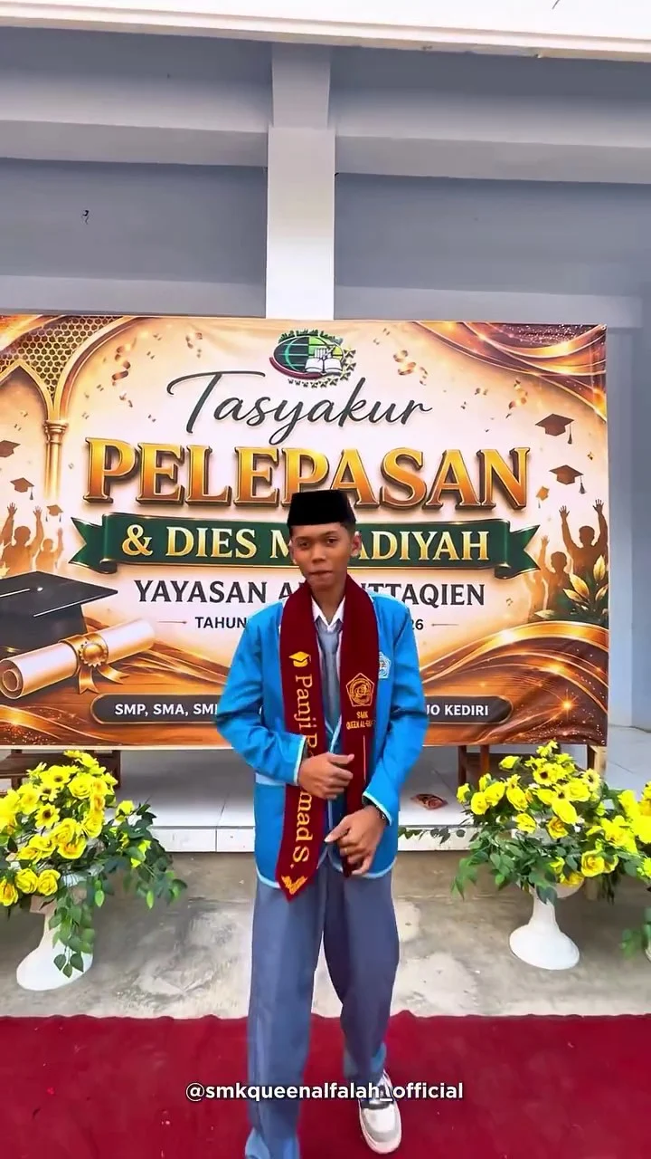 Tasyakur Pelepasan dan Apresiasi Lulusan | SMK Queen Al-Falah Kediri