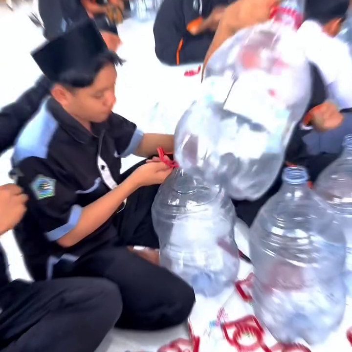 Ensiklopedia Bertanam: Belajar Media Tanam bersama Guru | SMK Queen Al-Falah Kediri