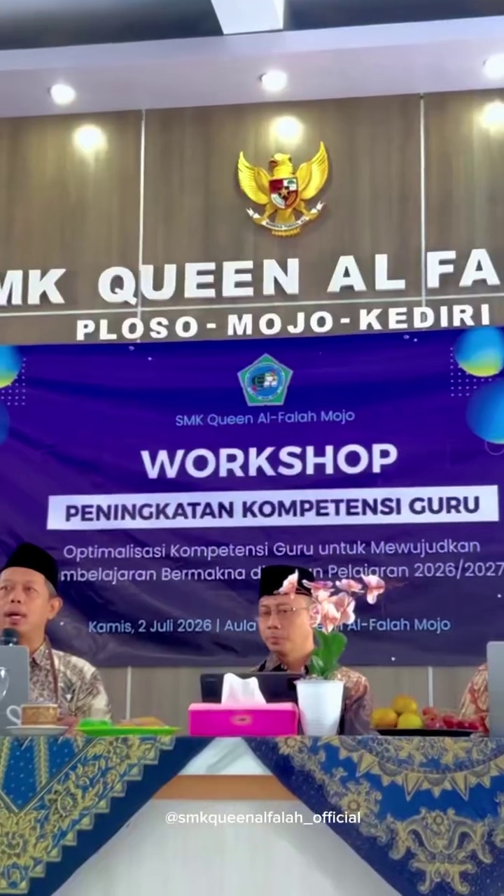 Workshop peningkatan kompetensi guru SMK Queen Al-Falah tahun 2026